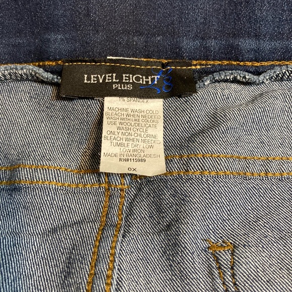 Level Eight Plus Pull Up Jeggings - Picture 5 of 6